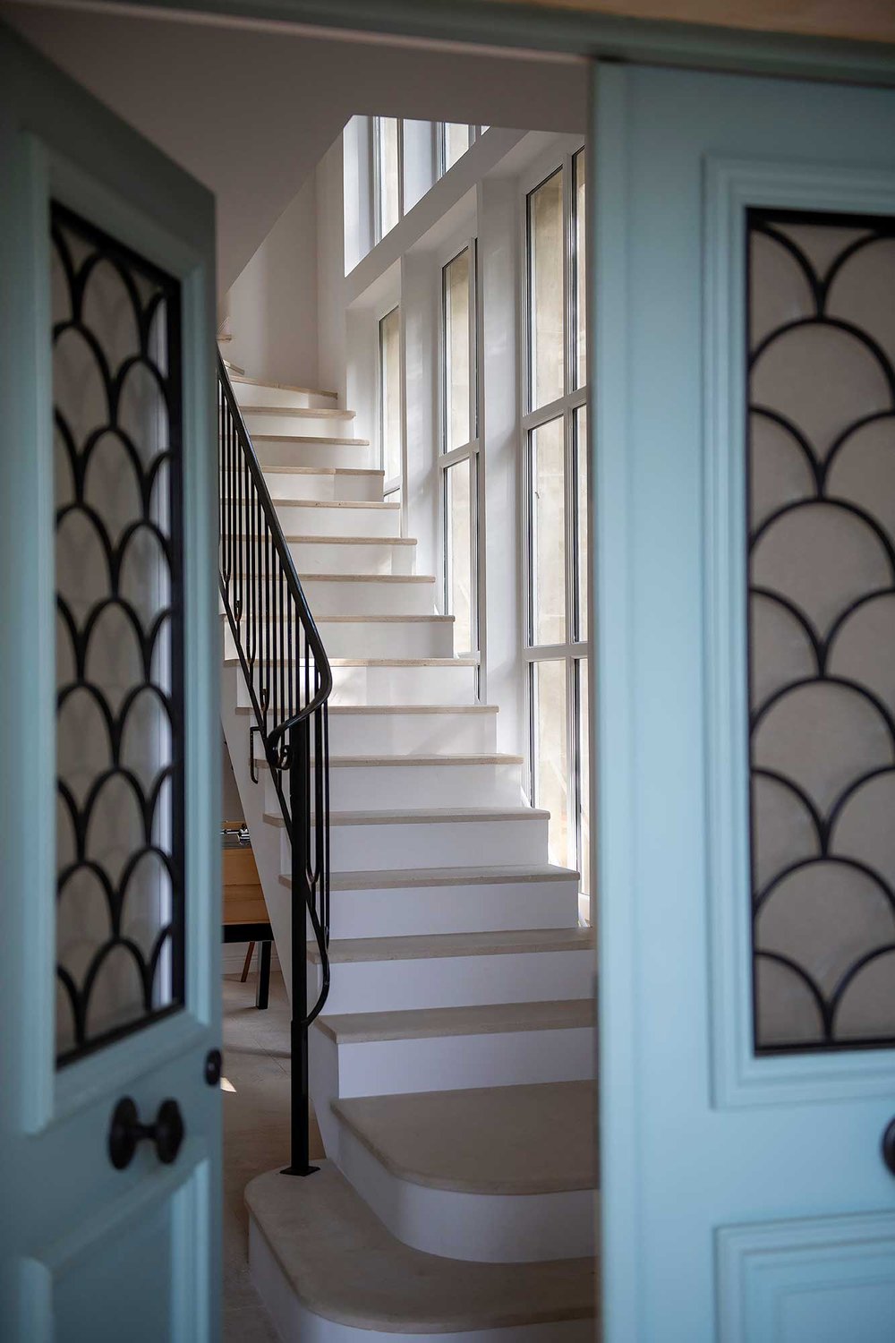 Bastide Aix en Provence escalier porte d'entrée