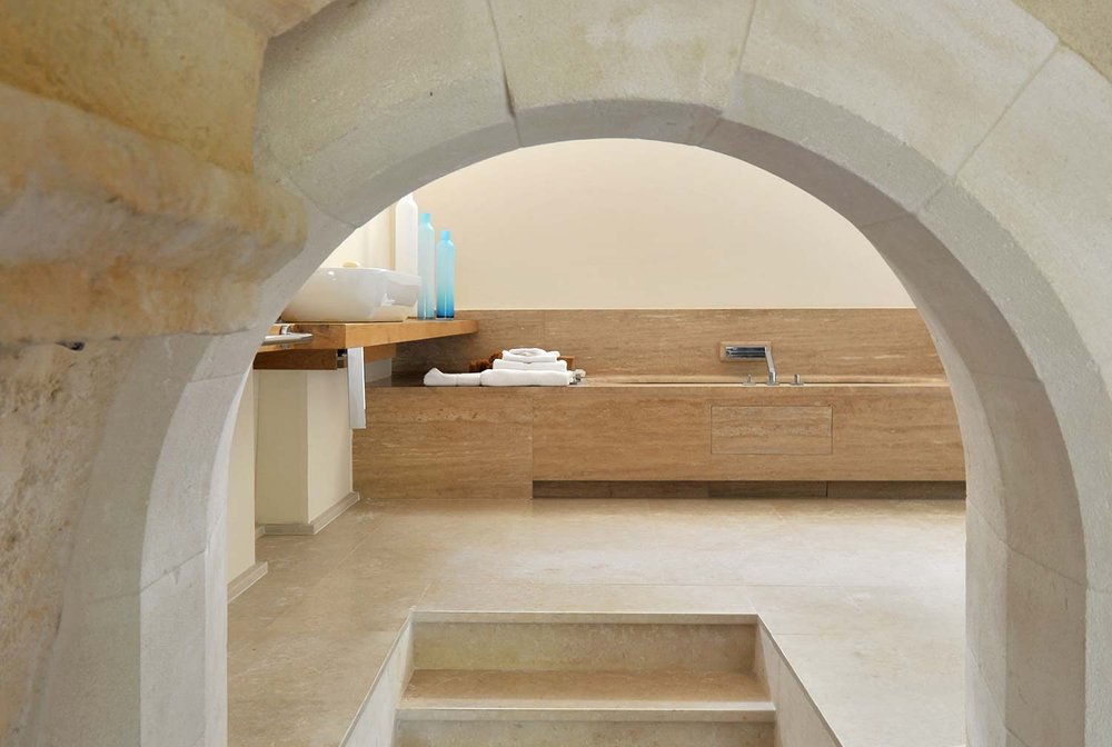 village house paradou bathroom steps